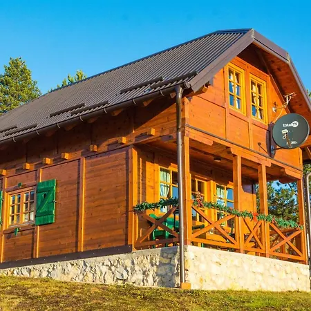 Tarovuk Chalet