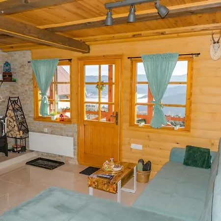 Tarovuk Chalet *