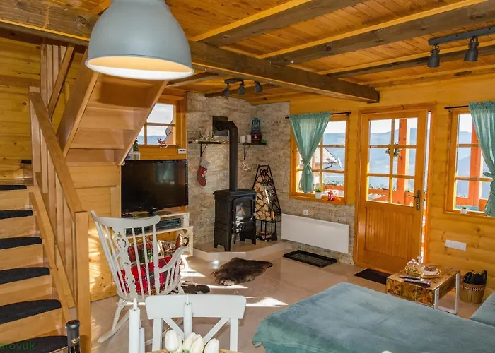 샬레 Tarovuk Zaovine