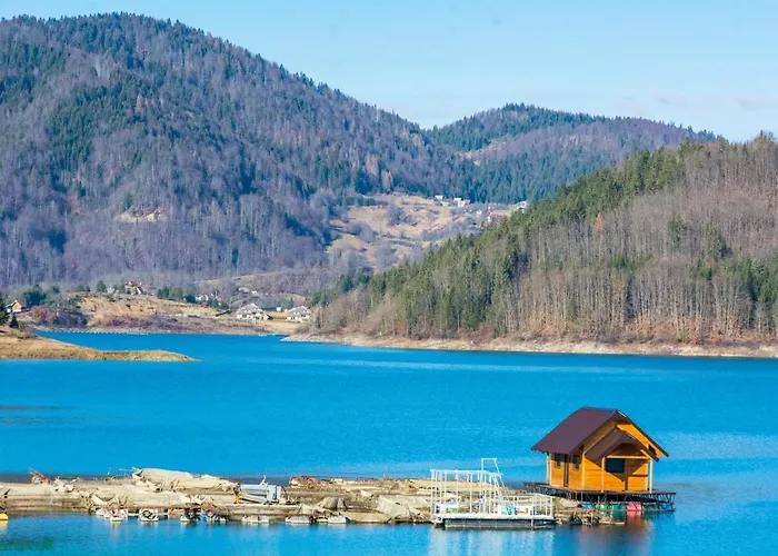 Tarovuk 샬레 Zaovine